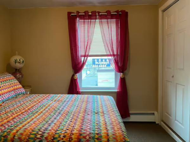 Furnished 2-Bedroom Providence RI - Second Floor (98 Dean Street, Providence RI)